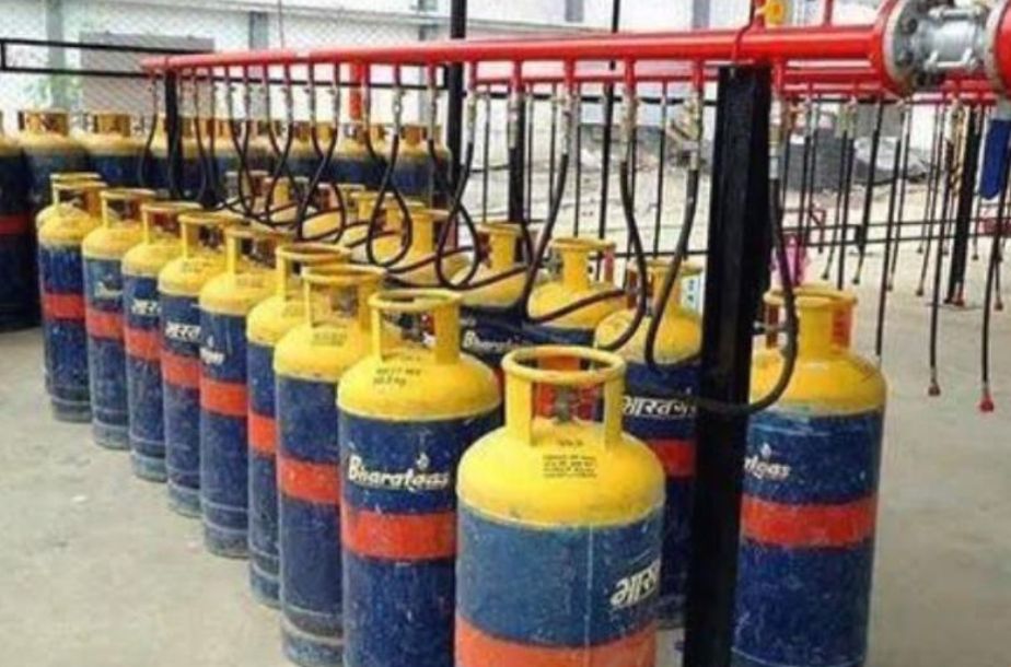 Lot & Bot Gas Pipe